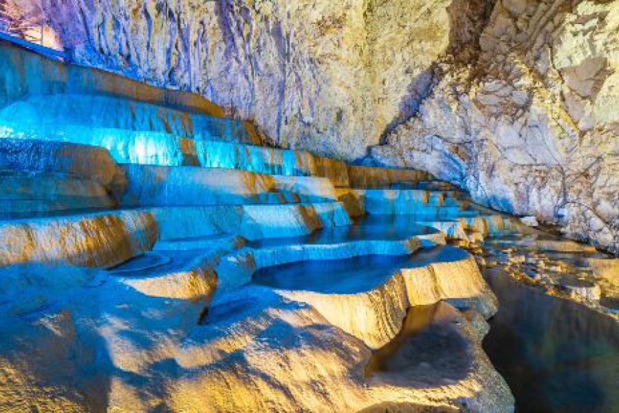 Stopić cave